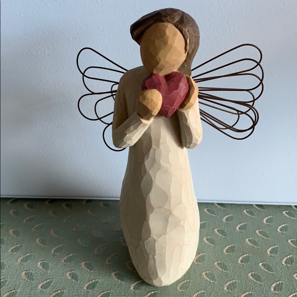Willow Tree Angel of Heart